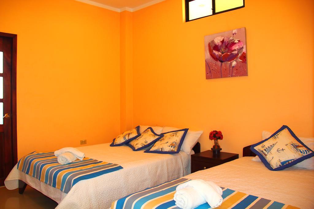 Hostal Duncan Пуэрто-Айора Экстерьер фото