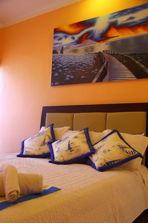 Hostal Duncan Пуэрто-Айора Экстерьер фото